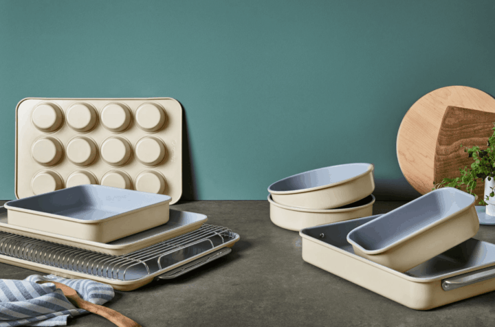 caraway bakeware set
