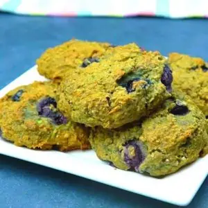 How to make zucchini blueberry healthy breakfast cookies.