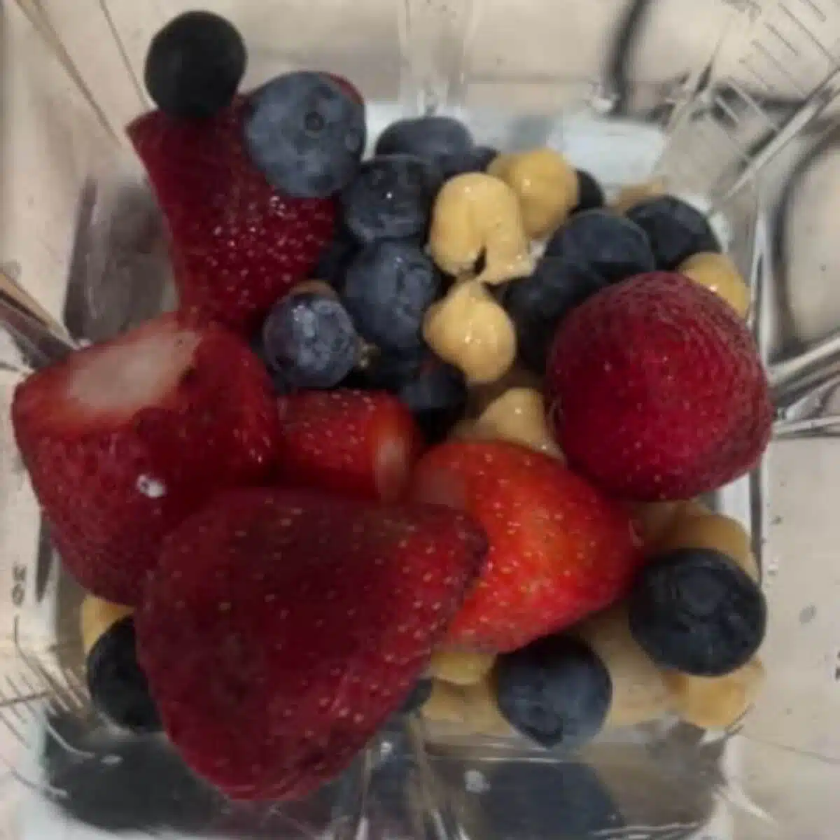 Making a bean berry smoothie