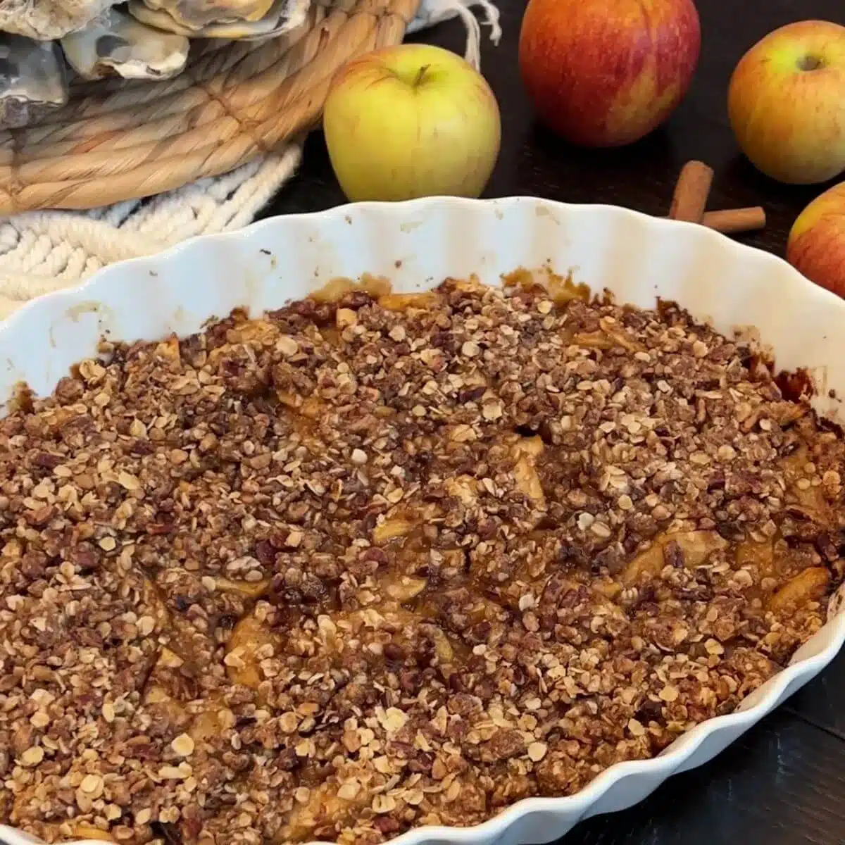 Why you'll love this healthy apple crisp recipe?