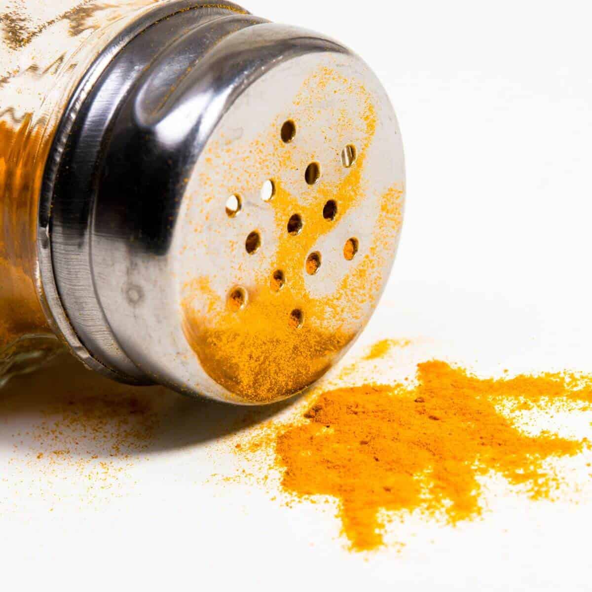 Ground turmeric