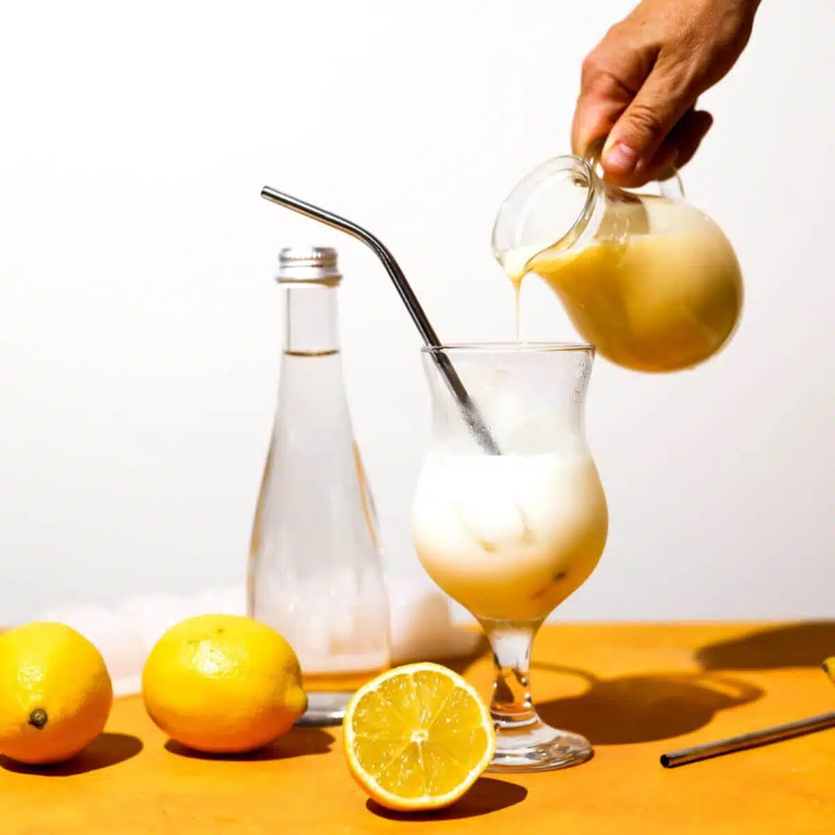 How to make golden milk creamy lemonade drink