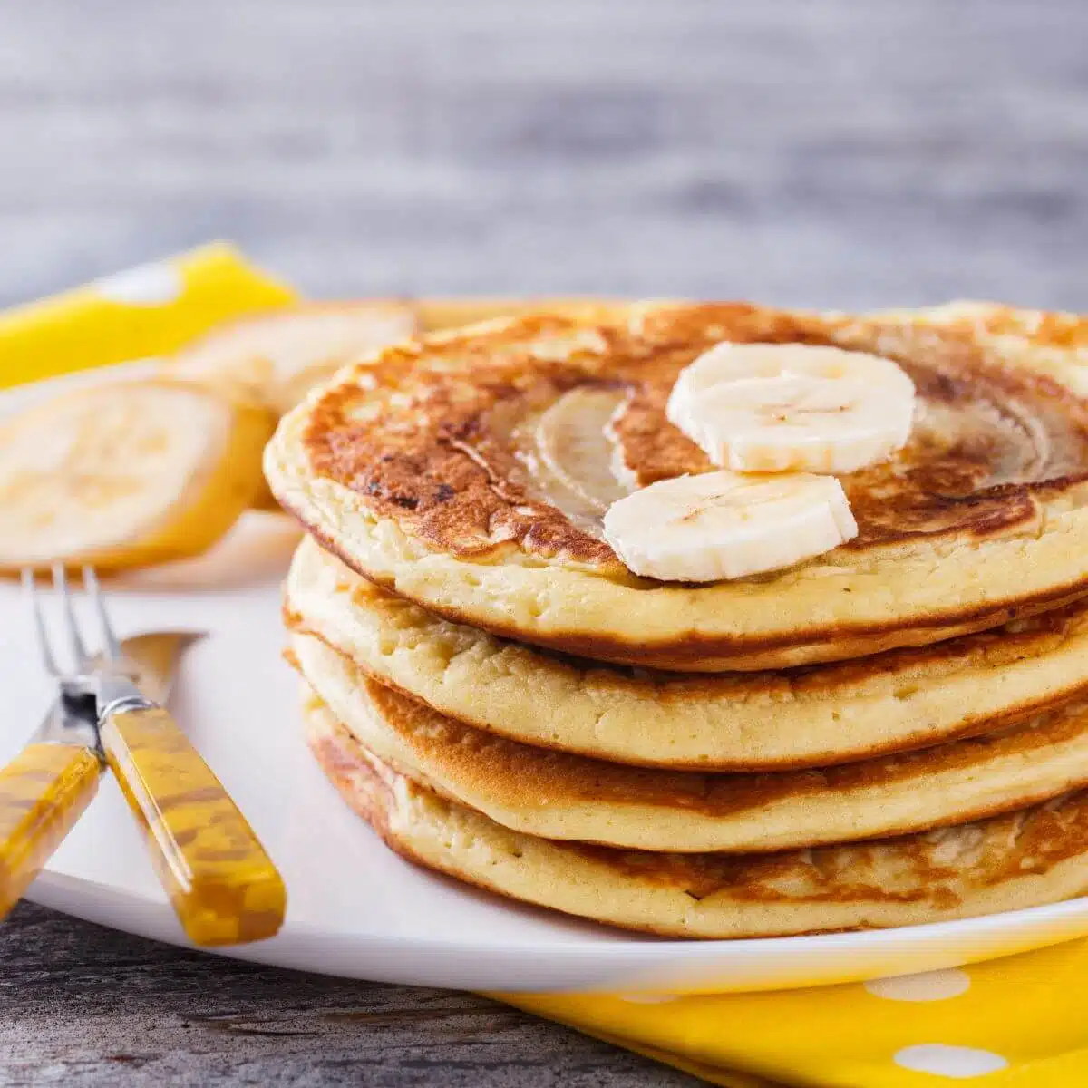 Oat flour pancakes