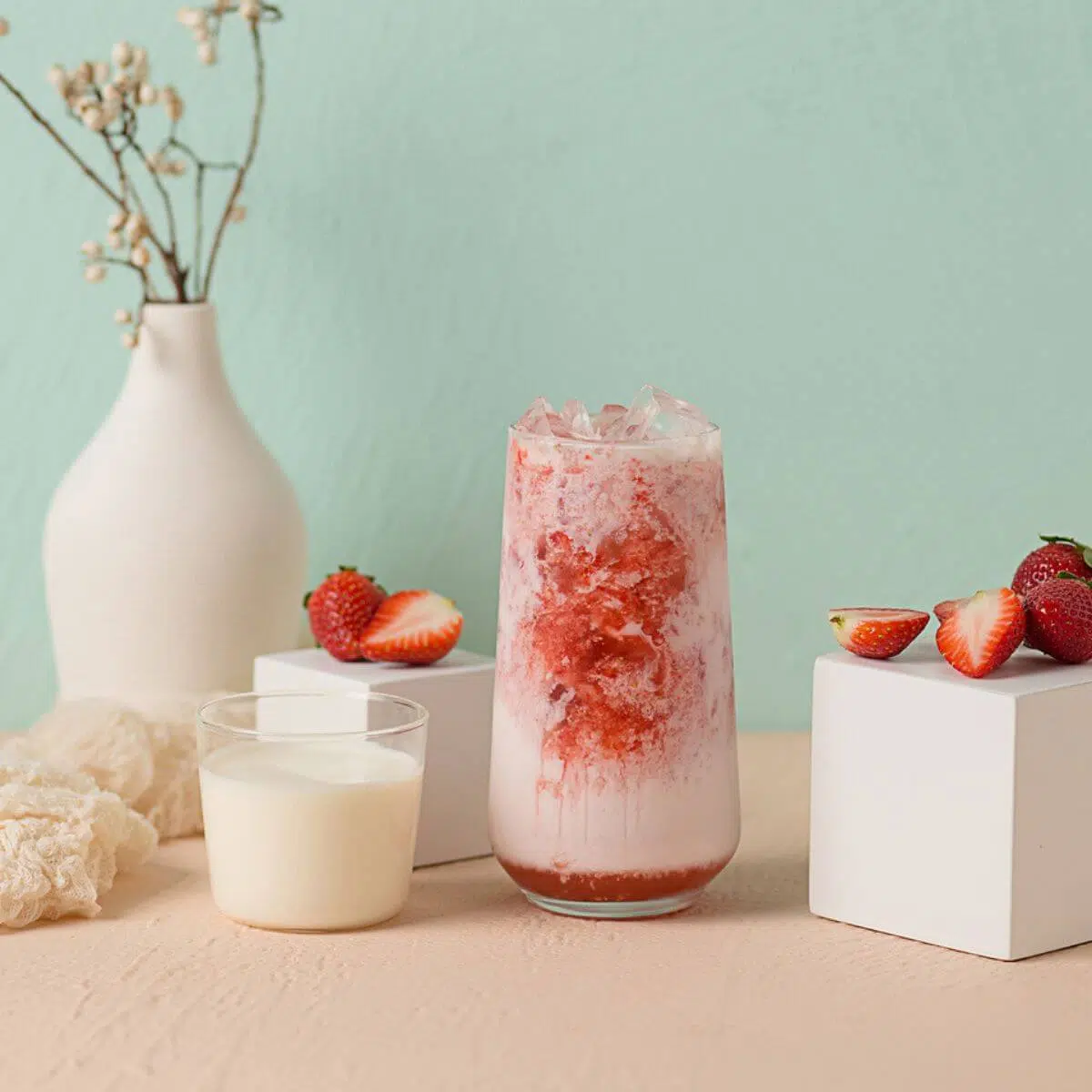 Korean strawberry milk iron rich milk recipe