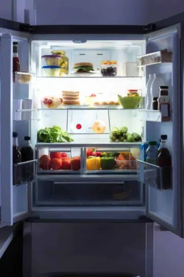 how to stop snacking late at night