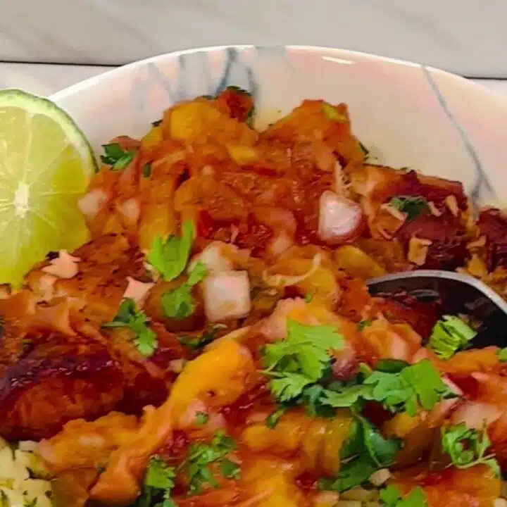 BBQ salmon bowls with mango salsa