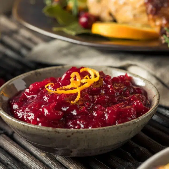cranberry sauce loaded with cranberry nutrients and antioxidants