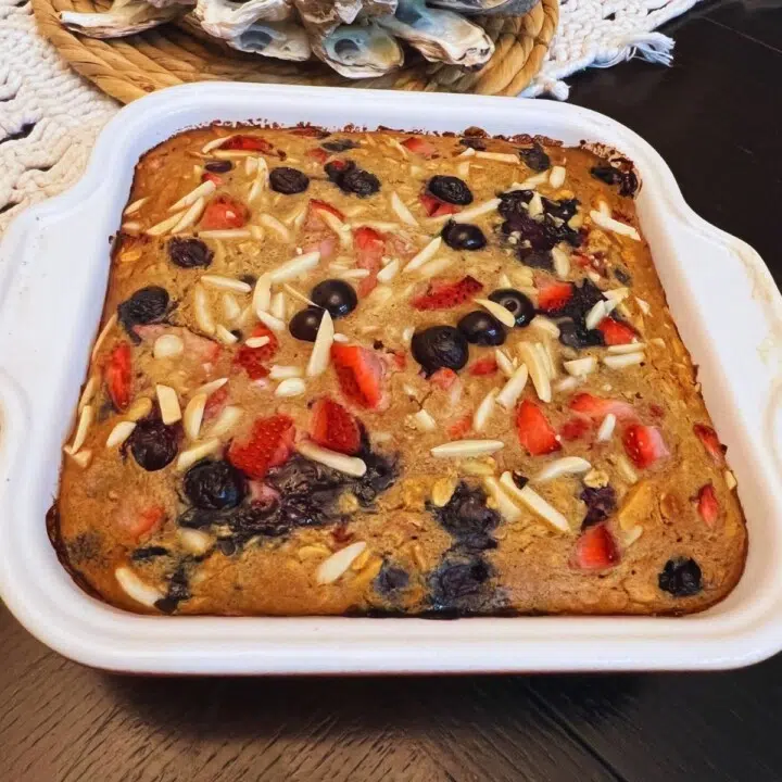 Berry baked oatmeal recipe